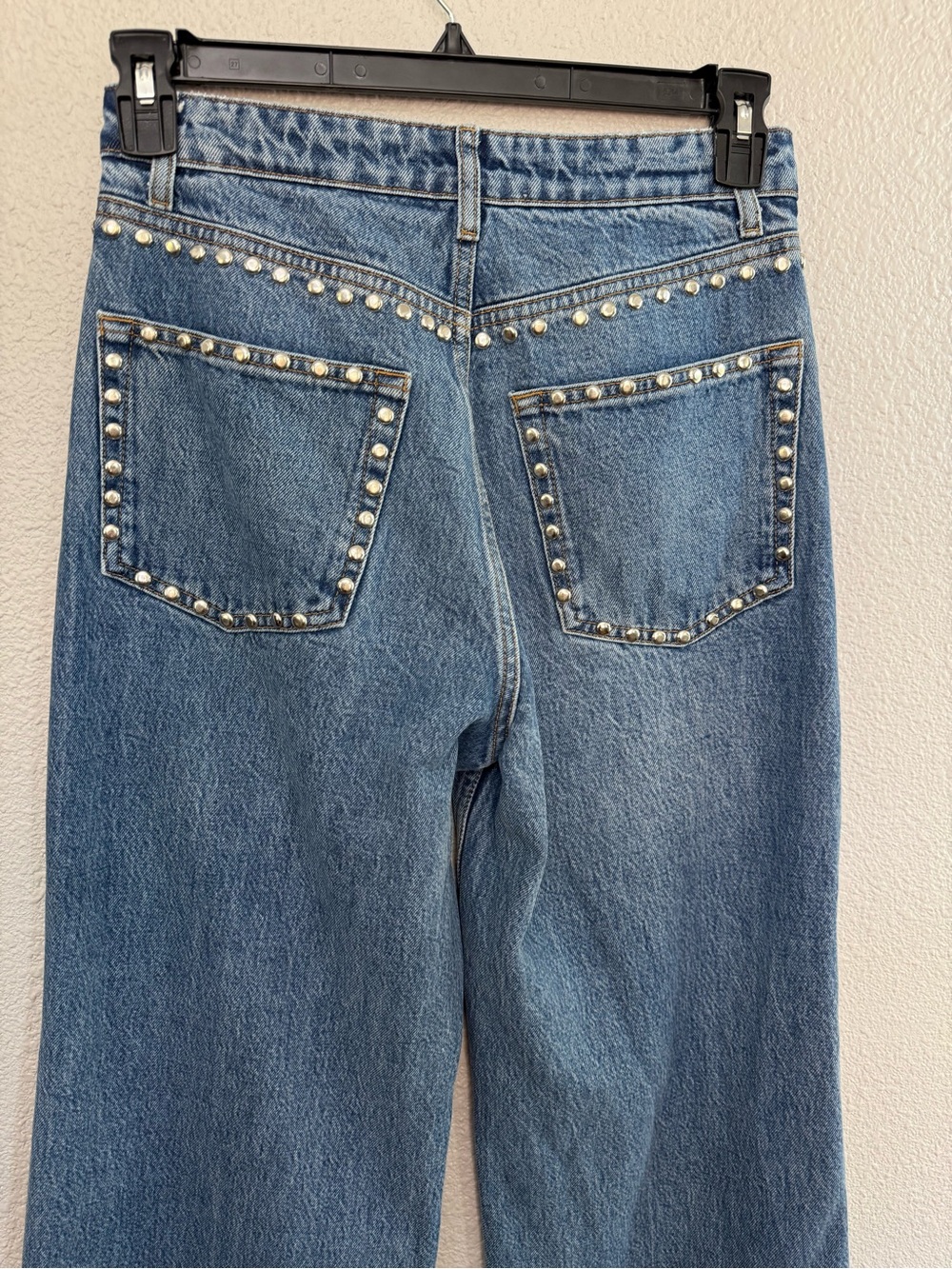 Reformation Cary High Rise Slouchy Wide Leg Jeans in Chesapeake Studded Size 27 - Picture 3 of 6
